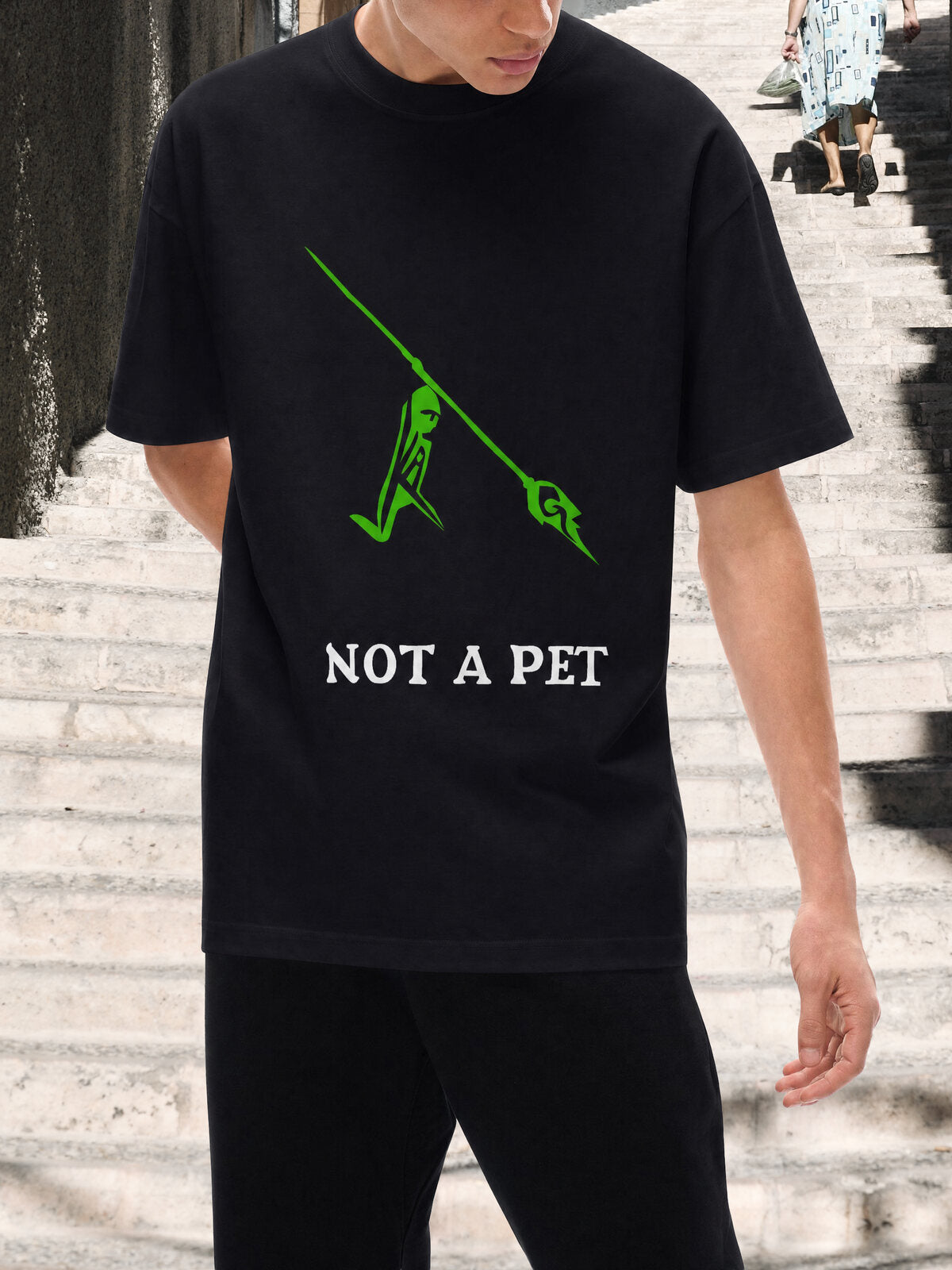 ATTENTION TEE