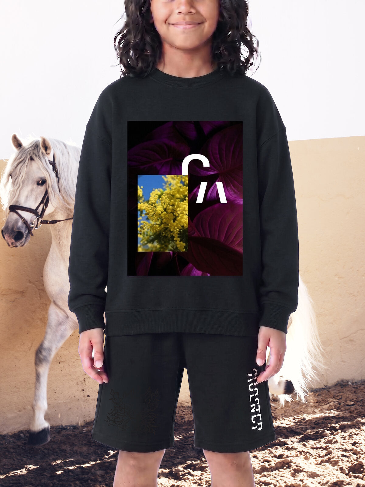 TREASURE ISLE KIDS CREWNECK